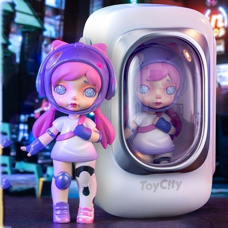 Space Capsule-Laura CYBERPUNK I