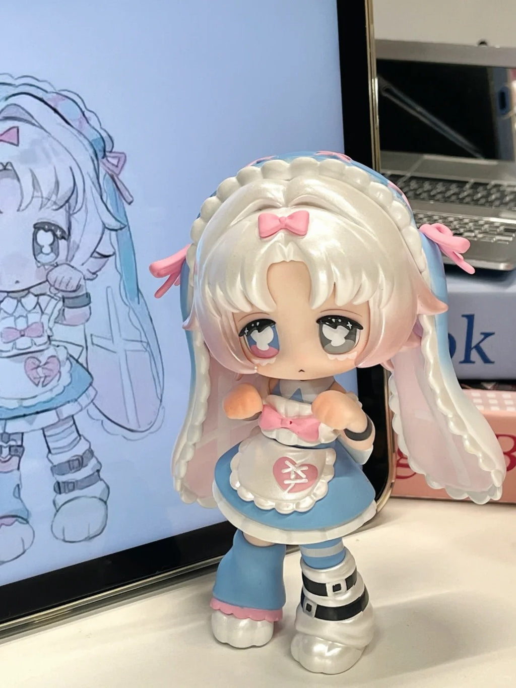 Tomiz Dimensional Series Blind Box