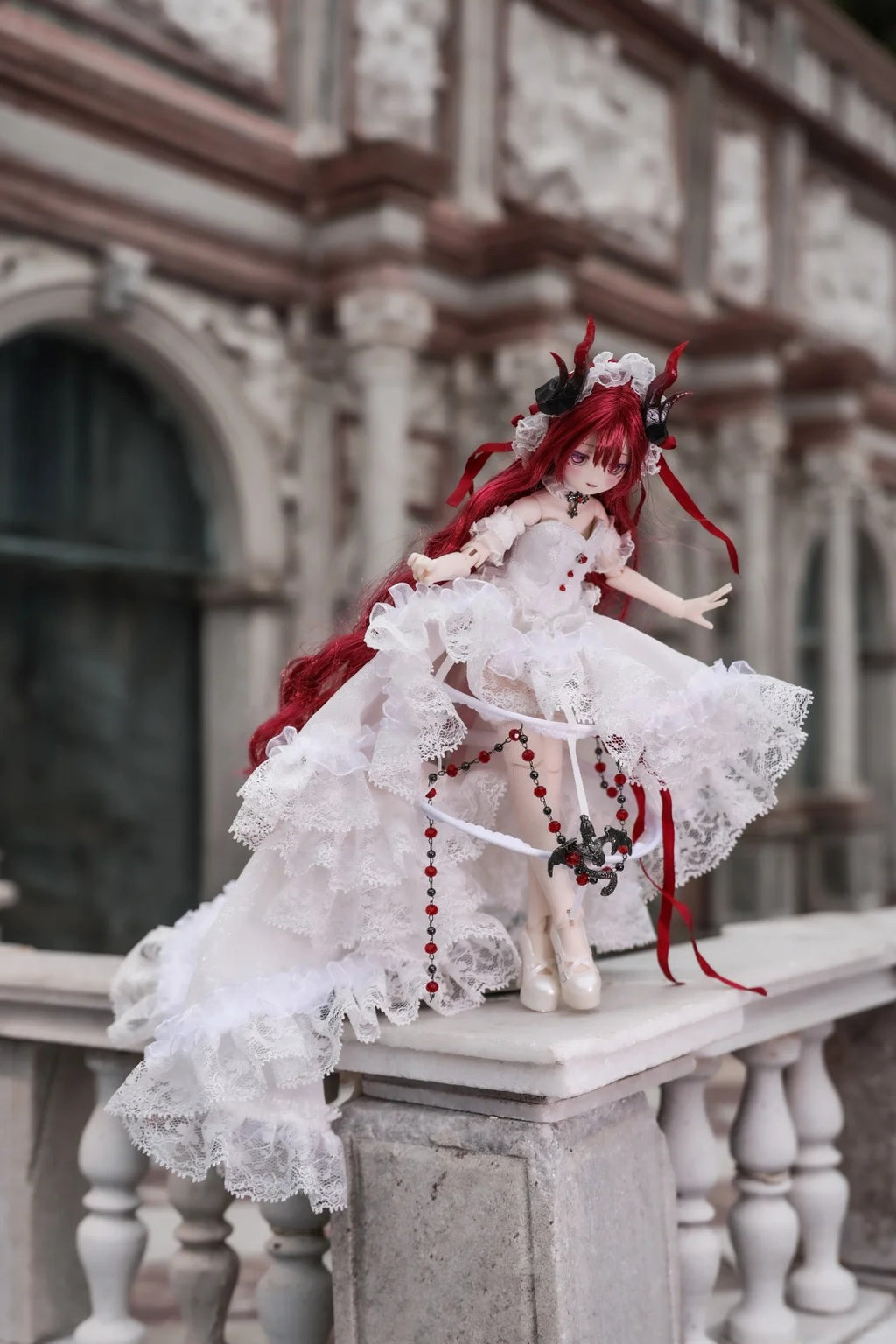 "Order of Time" & "Music Box" Series – Red-haired, White-dressed Demon Girl – BJD-style Articulated Figure – Collectible Complete Doll