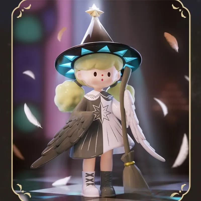 Molinta Chasing Light Series Figures Blind Box