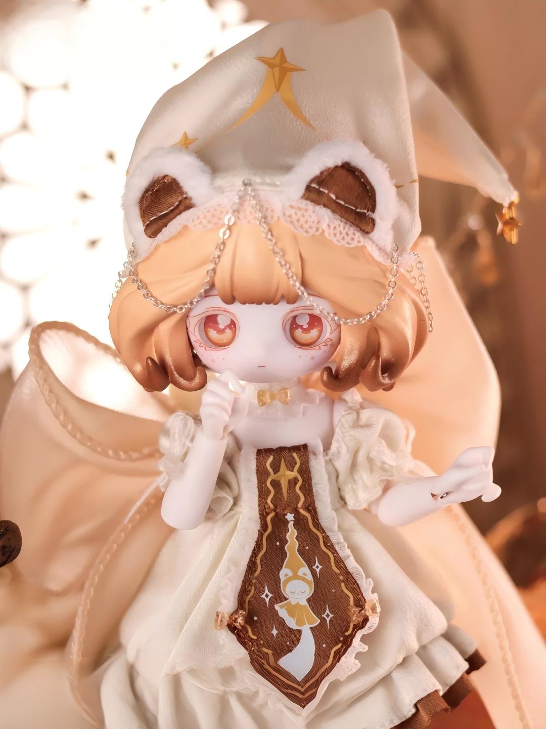 Jinqixiong "Magic Bear" BJD Articulated Figure – Includes Exclusive Mini-Pet (Trendy Collectible Doll / Gift)