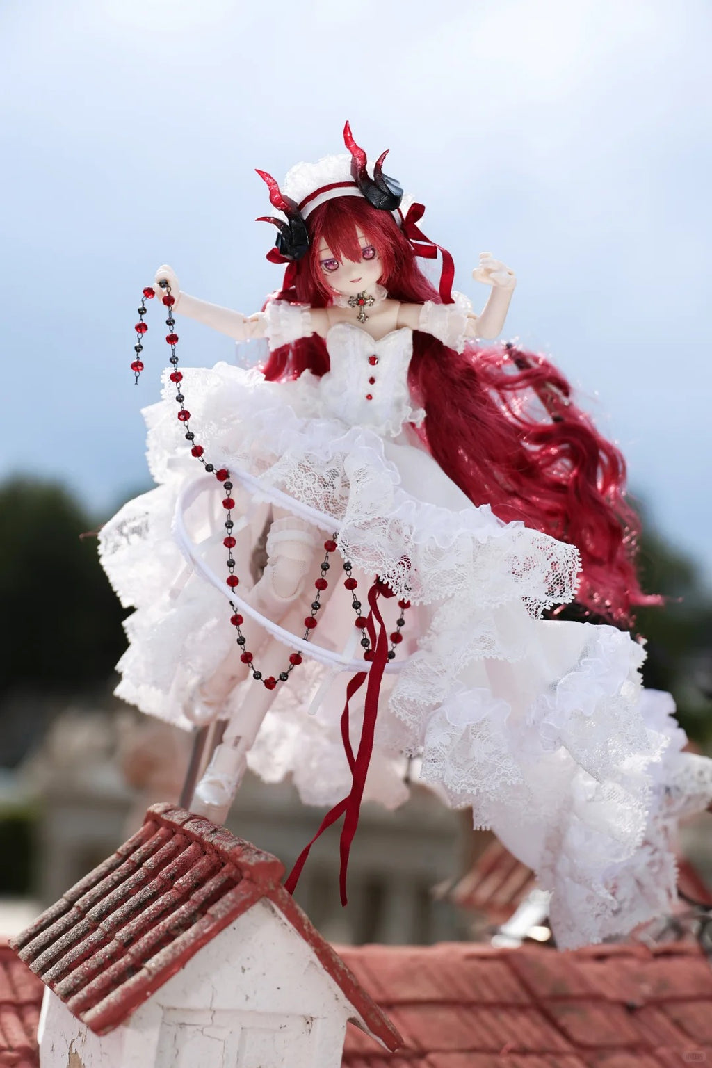 "Order of Time" & "Music Box" Series – Red-haired, White-dressed Demon Girl – BJD-style Articulated Figure – Collectible Complete Doll