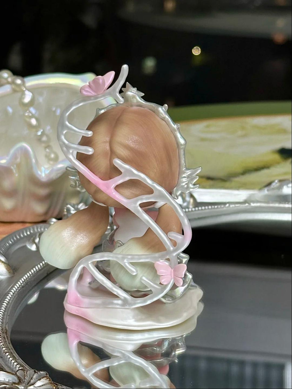 Ossia "Newborn" Series Secret Edition – Artistic Designer Art Toy / Collectible Desktop Figurine (Skeleton Girl)