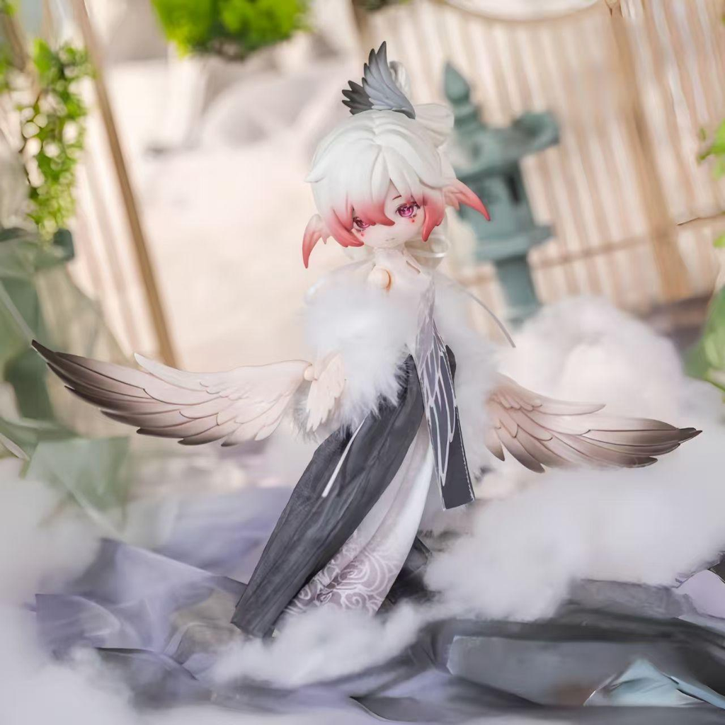 Lulua Cloud Feather Pavilion 25cm BJD Blind Box - Boxed Articulated Character Model Figure, Cute Collectible for Doll Enthusiasts, Includes 1 Unit & 1 Mini Care Guide, Articulated Figures