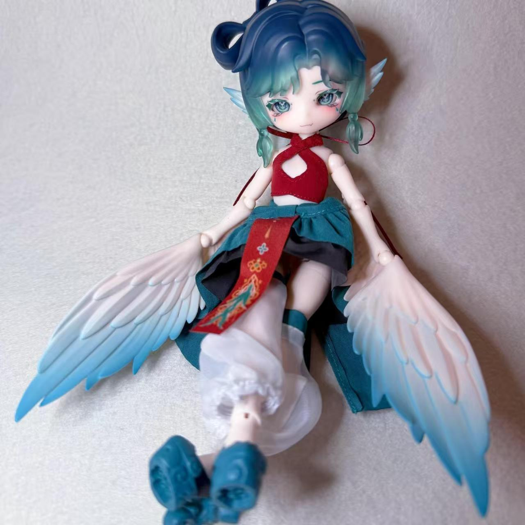 Lulua Cloud Feather Pavilion 25cm BJD Blind Box - Boxed Articulated Character Model Figure, Cute Collectible for Doll Enthusiasts, Includes 1 Unit & 1 Mini Care Guide, Articulated Figures
