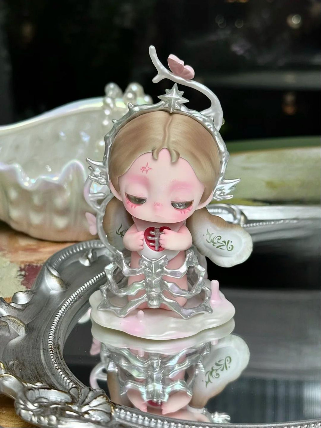 Ossia "Newborn" Series Secret Edition – Artistic Designer Art Toy / Collectible Desktop Figurine (Skeleton Girl)