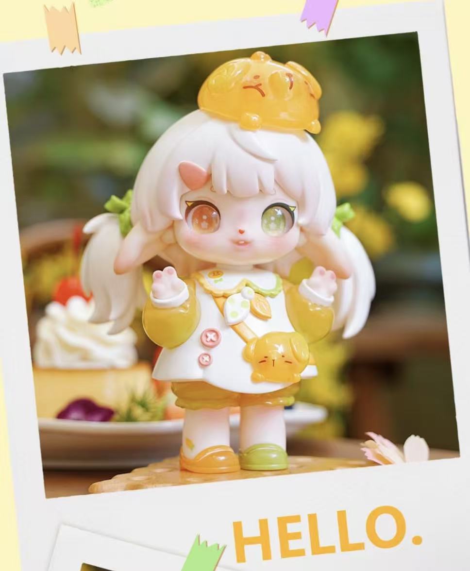 Ruby Mango Dog Large Figure(Global Limited Edition of 50)