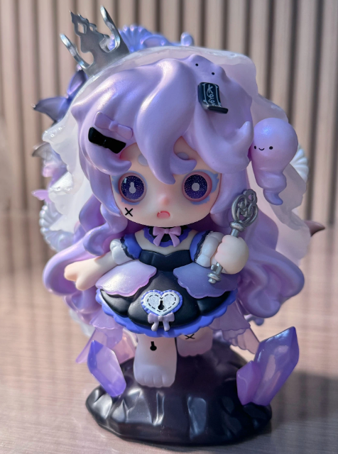 KEENO "Miracle Feast" Series — Hidden: Heartbeat Key | Collectible Blind Box Figure | Cute Designer Toy for Desk Decor, Shelf Display & Gifting