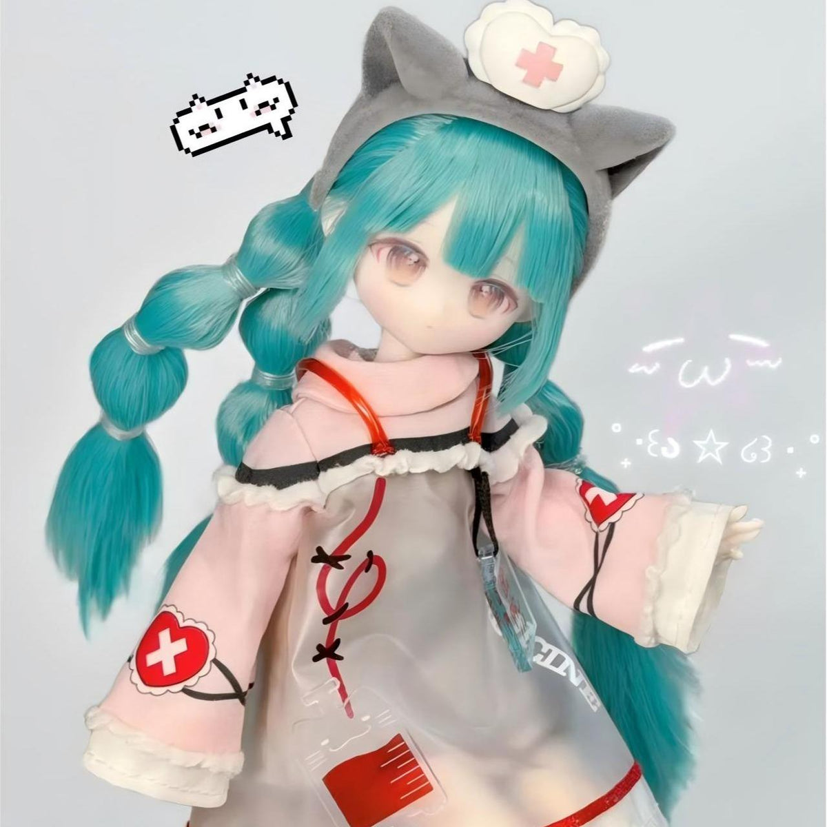 1/8 Scale Horror Character Figurine - High-Quality Action Figure Doll with Sweet-Horror Look, Implanted Hair, Collectible Articulated Model, Vinyl Figurine Collectible, Unisex Toy for Photography, House Decoration (Doll Community Enthusiasts)
