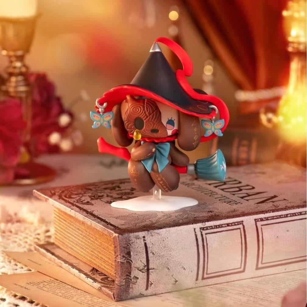 EMMA Secret Forest Perfume Discovery Blind Box – Enchanted Scent-Themed Collectible Figure, Cute Artistic Mini Doll, Creative Mystery Toy Gift for Girls & Forest Fantasy Lovers