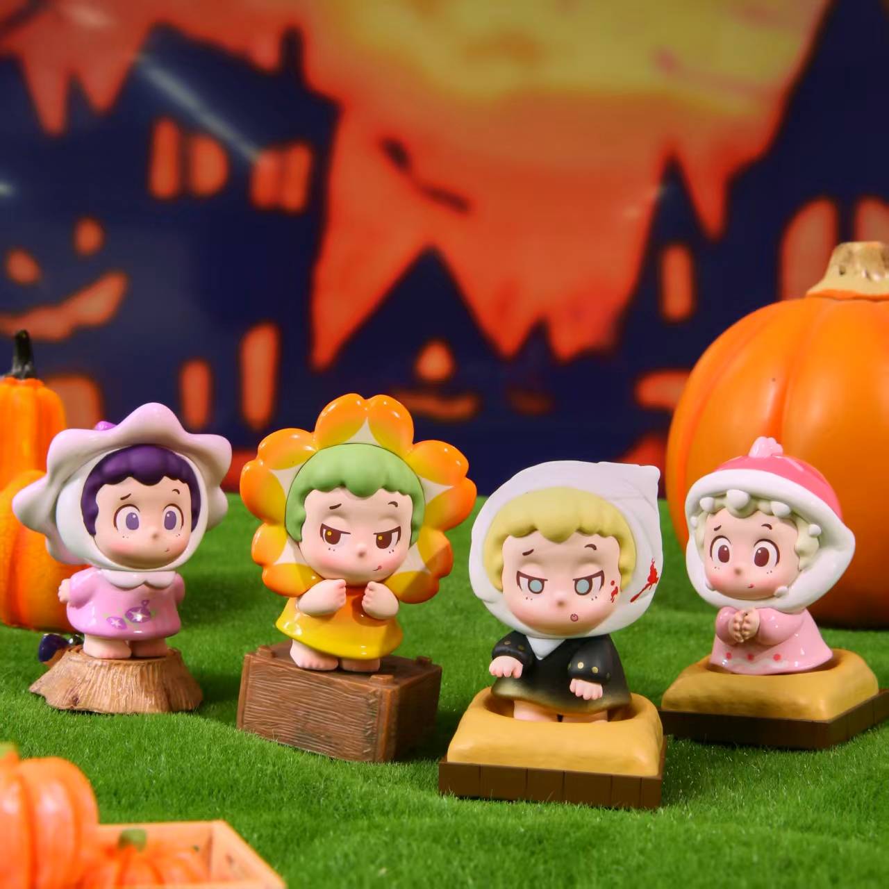 Piny Lawn Guardians Series Figures Blind Box