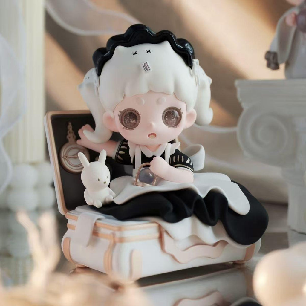 Keeno Travelogue MBTI Series Blind Box Figure