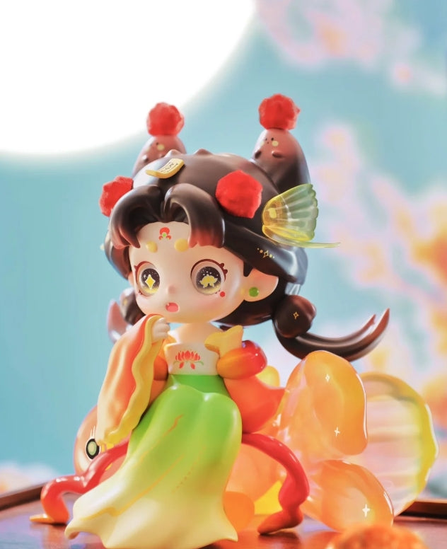 # Keeno Glimmer‑Glass Reverie Large Art Toy (16cm, Limited to 80 Pieces)