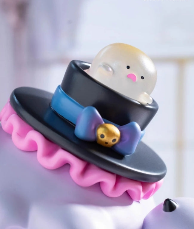 Keeno Rococo Whisper Variant‑Color Large Art Toy (15.5cm, Limited to 130 Pieces)