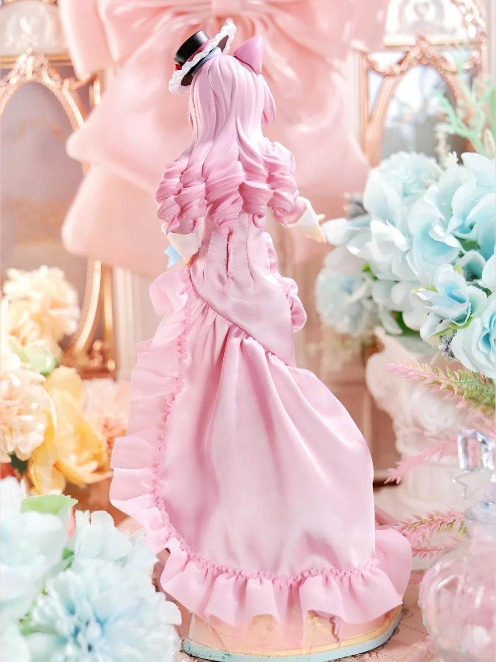 Schrödinger's Cat Blister-Pack Figure: Articulated Cat-Eared Figure in a Pink Dress – Trendy Collectible Art Toy