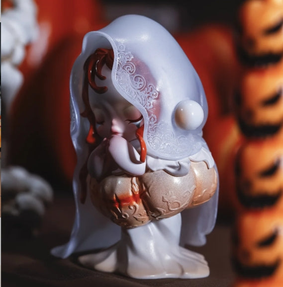 SP "Moonlight Covenant" Halloween Limited Edition Art Toy – Ghost Girl & Pumpkin Theme – Desktop Ornament/Collectible Gift
